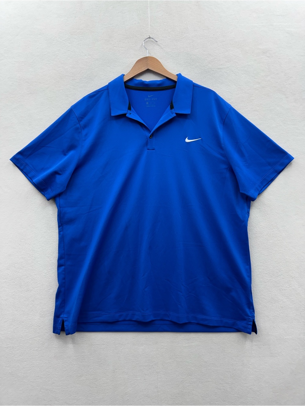 Nike Men's XXL Dri-FIT Polo Shirt Blue Short Sleeve Collared Solid Logo Button
